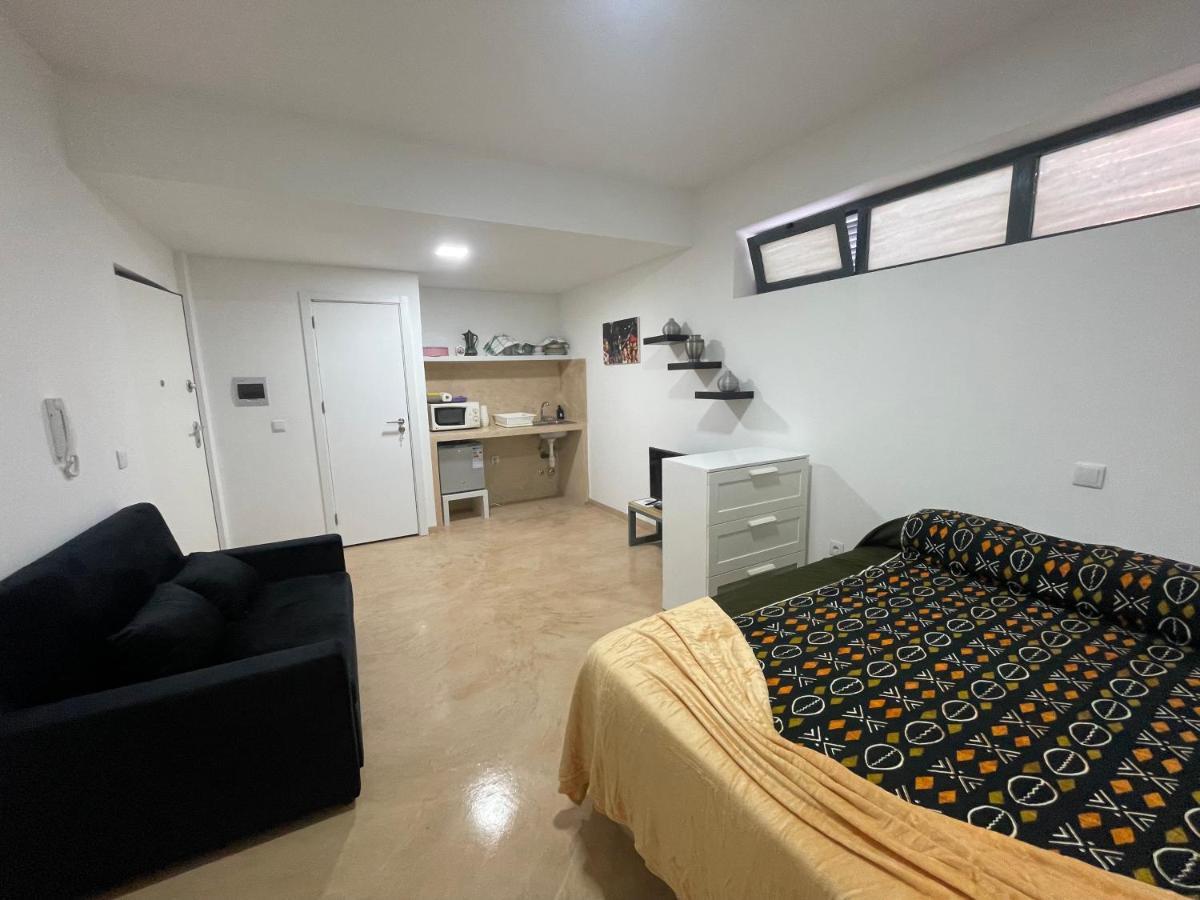 Tia Nita Apartamentos Mindelo Esterno foto